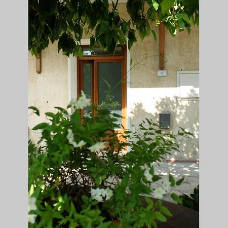 La Casina Di Bruna Mommio Exterior photo